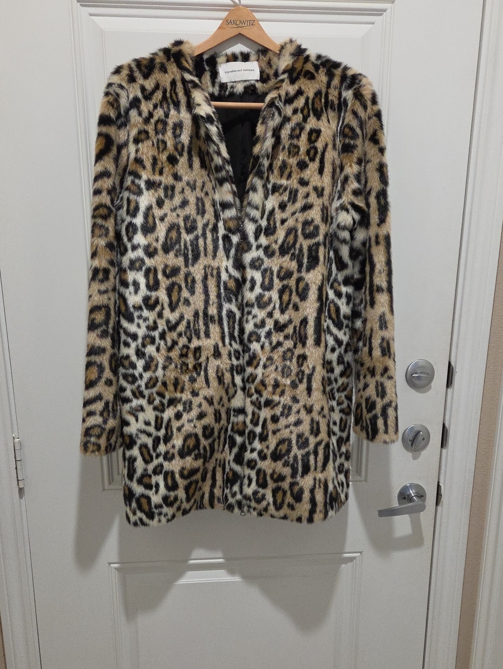 cupcakes & cashmere Leopard Print Faux Fur Coat in Taupe, Black, Cream